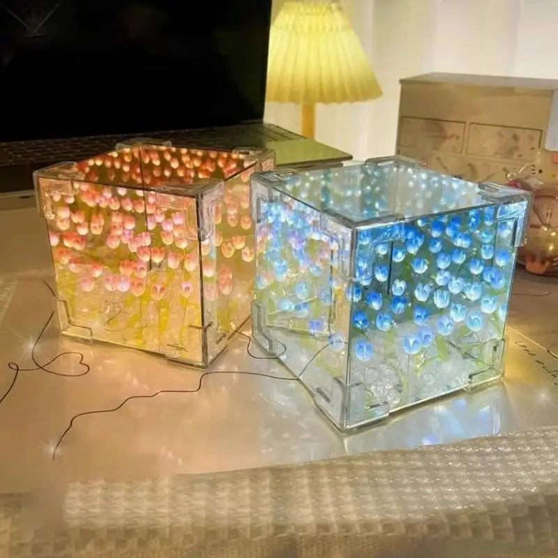 Tulip Cube Light - Lámpara Cubo de Tulipanes LED