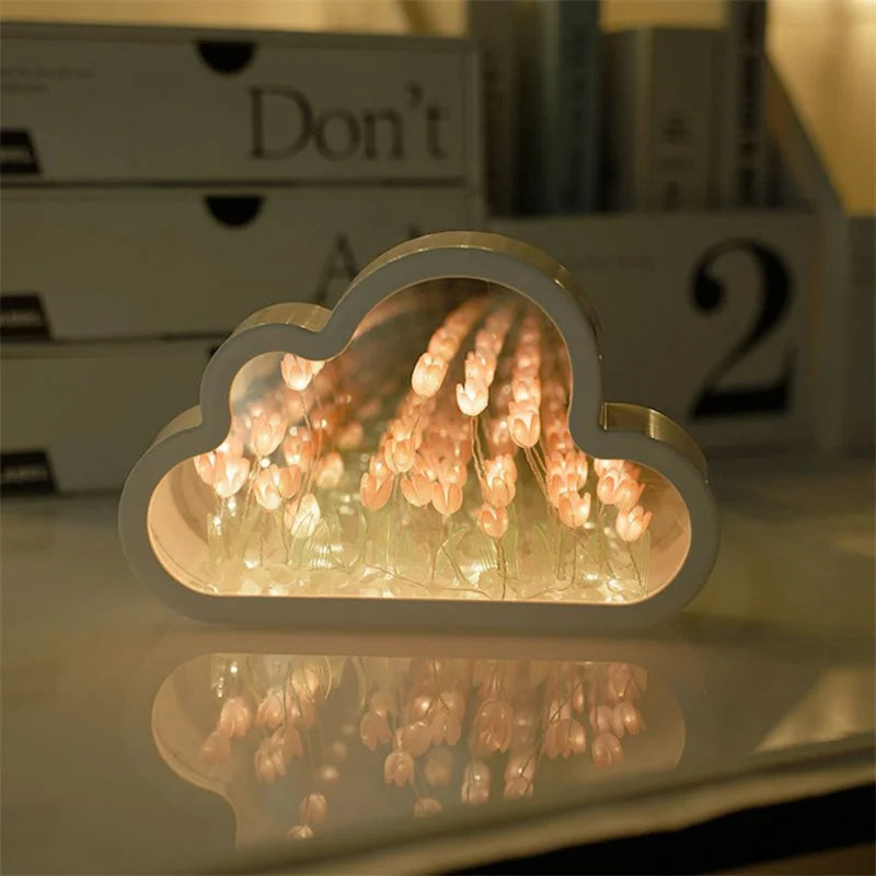 Tulip Mirror Night Light - Lámpara Espejo en Forma de Nube